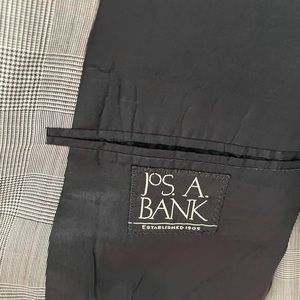 COPY - Jos A Bank black and gray check suit size 46XL with 40x34 pants. EUC.